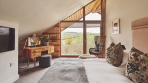 liddel-water-lodges-bedroom