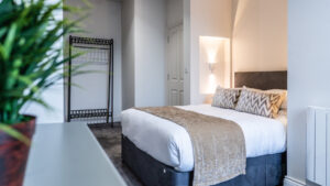 residential-properties-master-bedroom